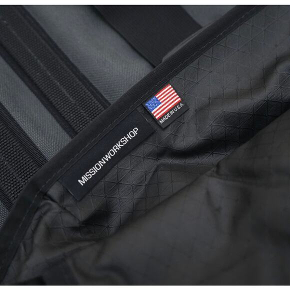 Mission Workshop R6 Arkiv Field Pack 20L Gray - Picture 4 of 9